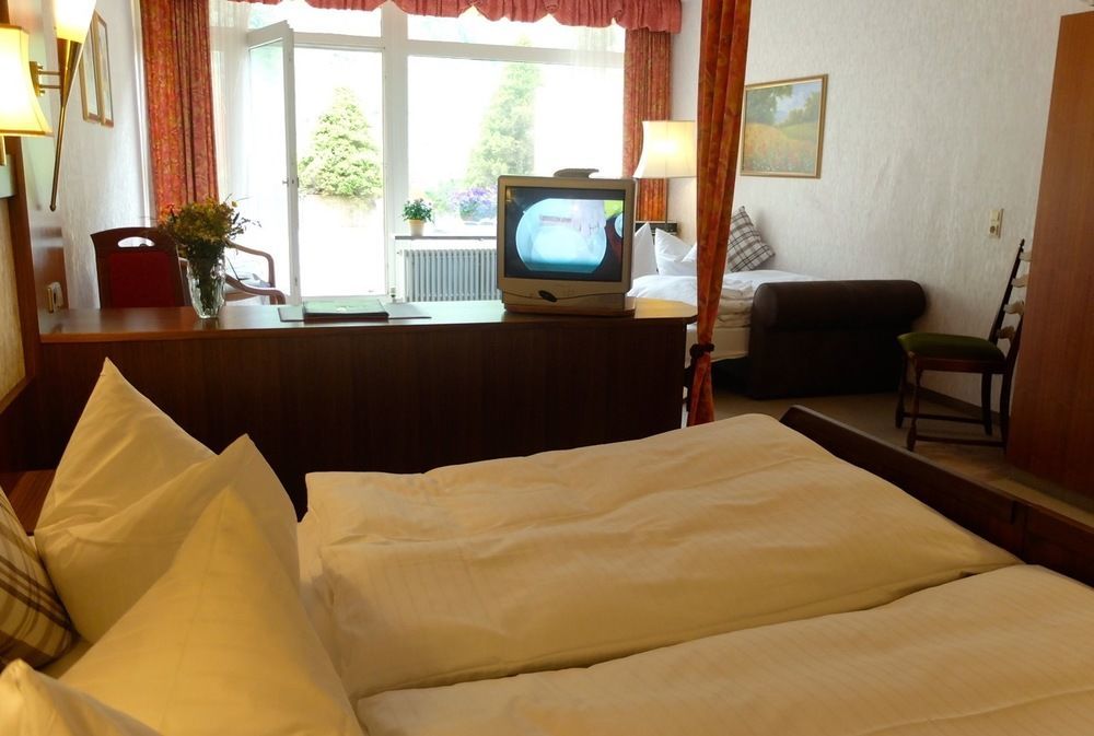 Hotel Valsana Am Kurpark Bad Wildbad Ngoại thất bức ảnh