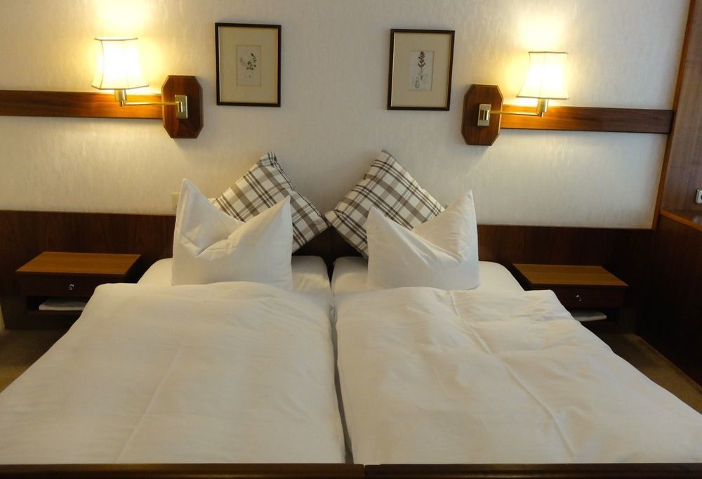 Hotel Valsana Am Kurpark Bad Wildbad Ngoại thất bức ảnh