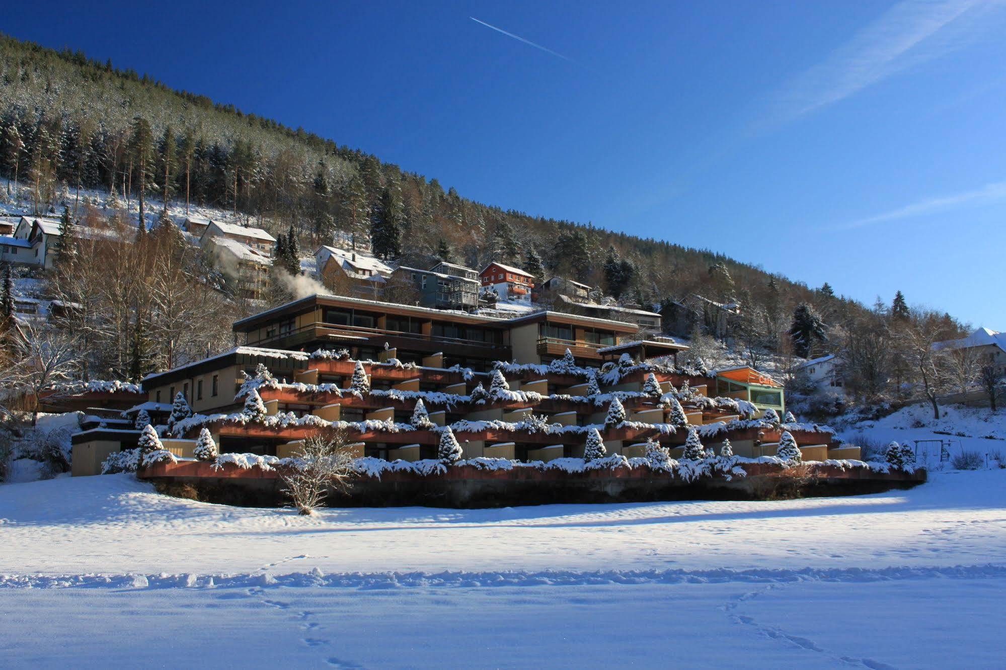 Hotel Valsana Am Kurpark Bad Wildbad Ngoại thất bức ảnh