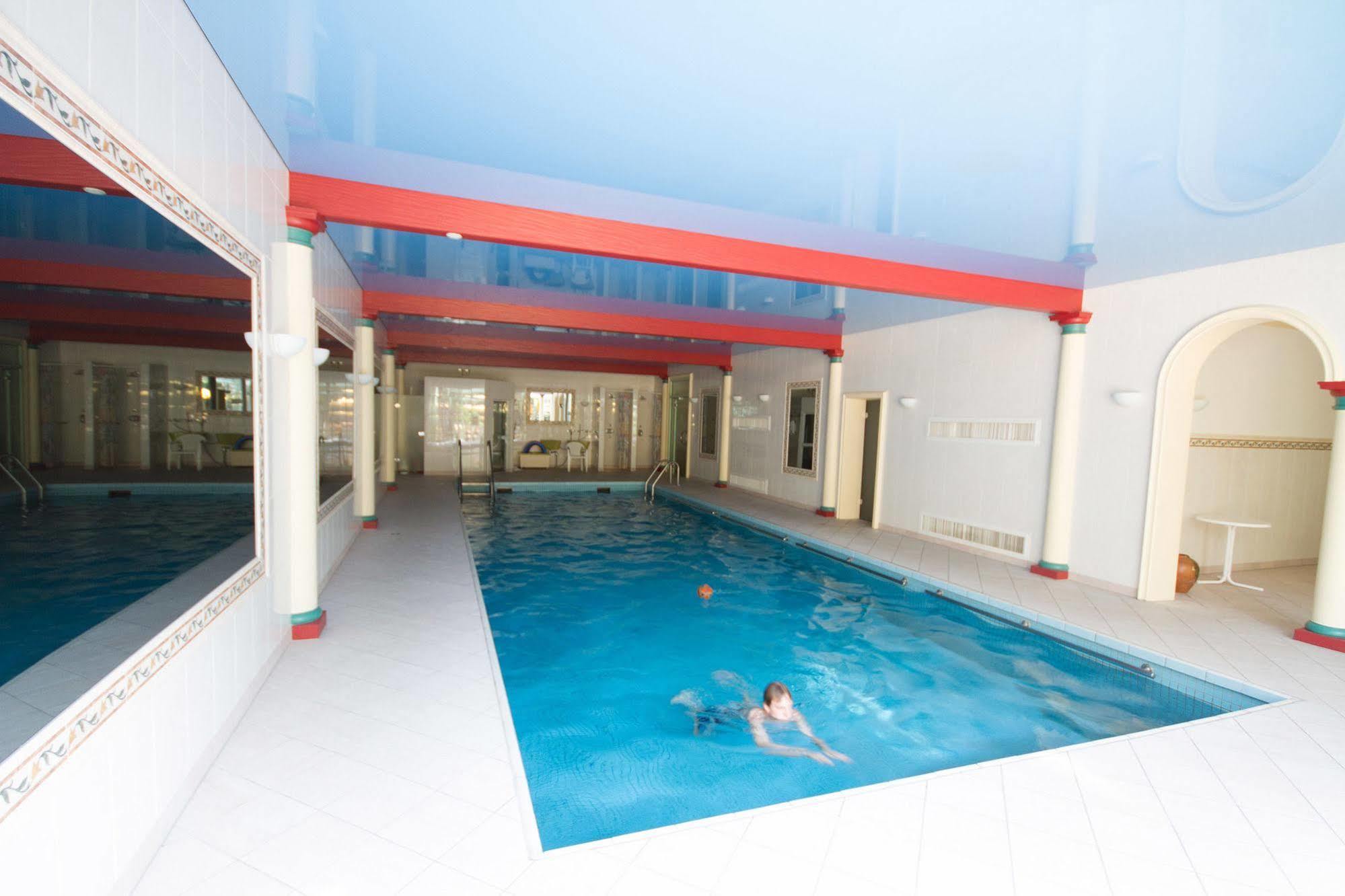 Hotel Valsana Am Kurpark Bad Wildbad Ngoại thất bức ảnh