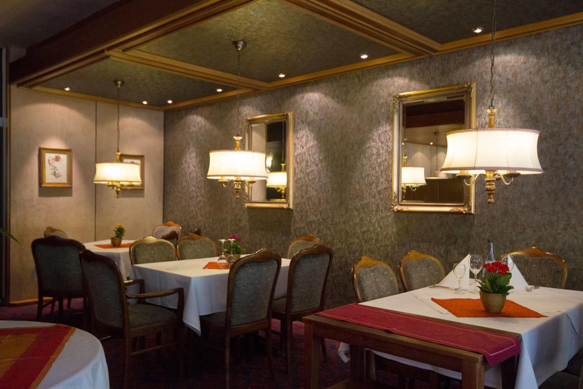 Hotel Valsana Am Kurpark Bad Wildbad Ngoại thất bức ảnh